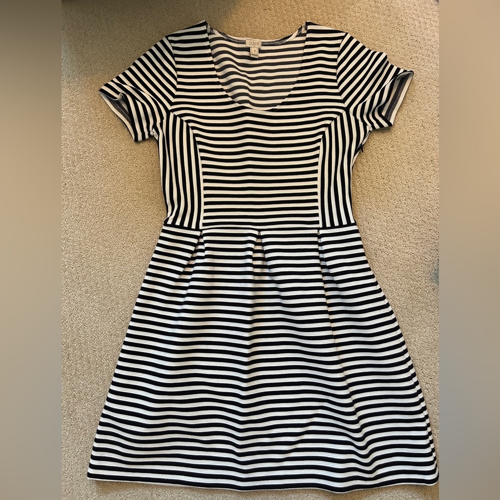JCREW NWOT black/white striped dress